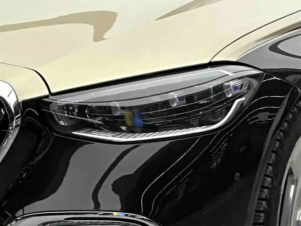 Mercedes-Benz Maybach S-Класс 2022