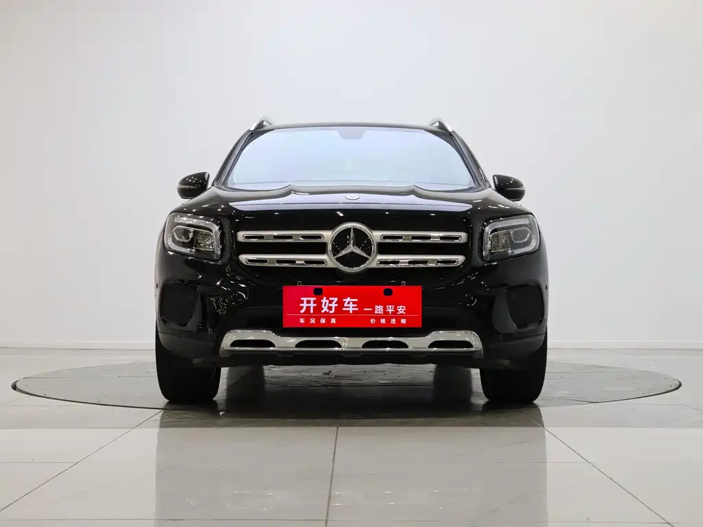 Mercedes-Benz GLB 2021