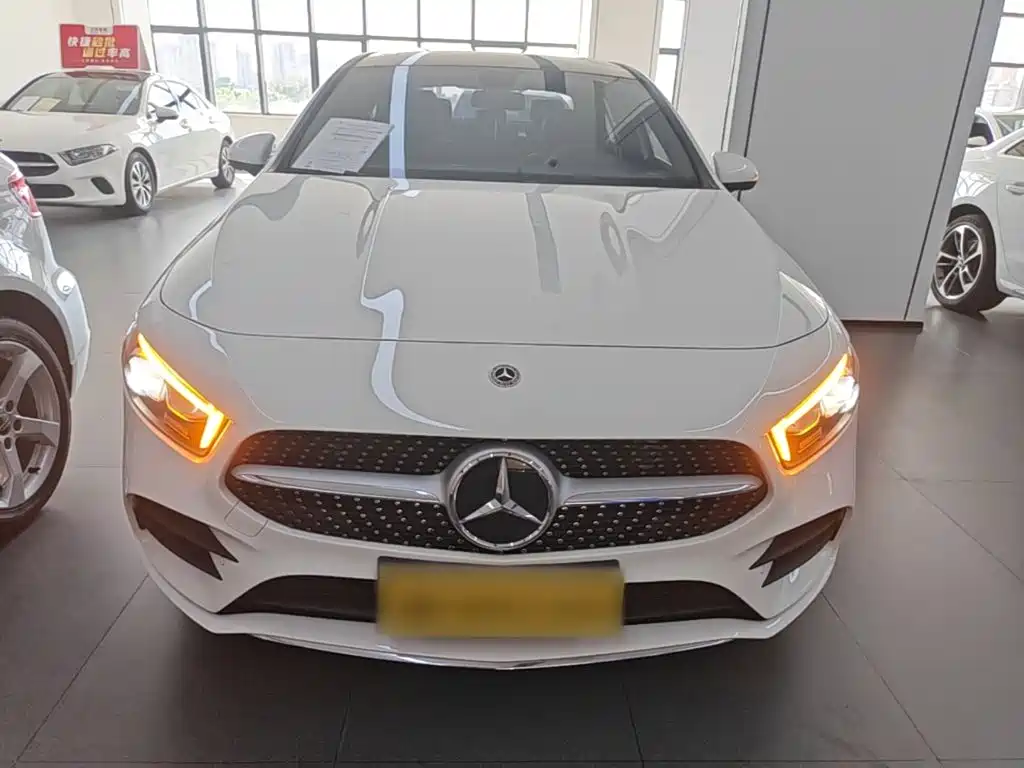 Mercedes-Benz A-Класс 2022