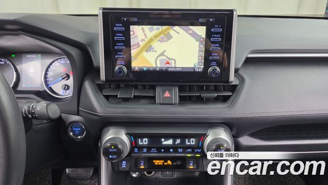 Toyota RAV4 2021