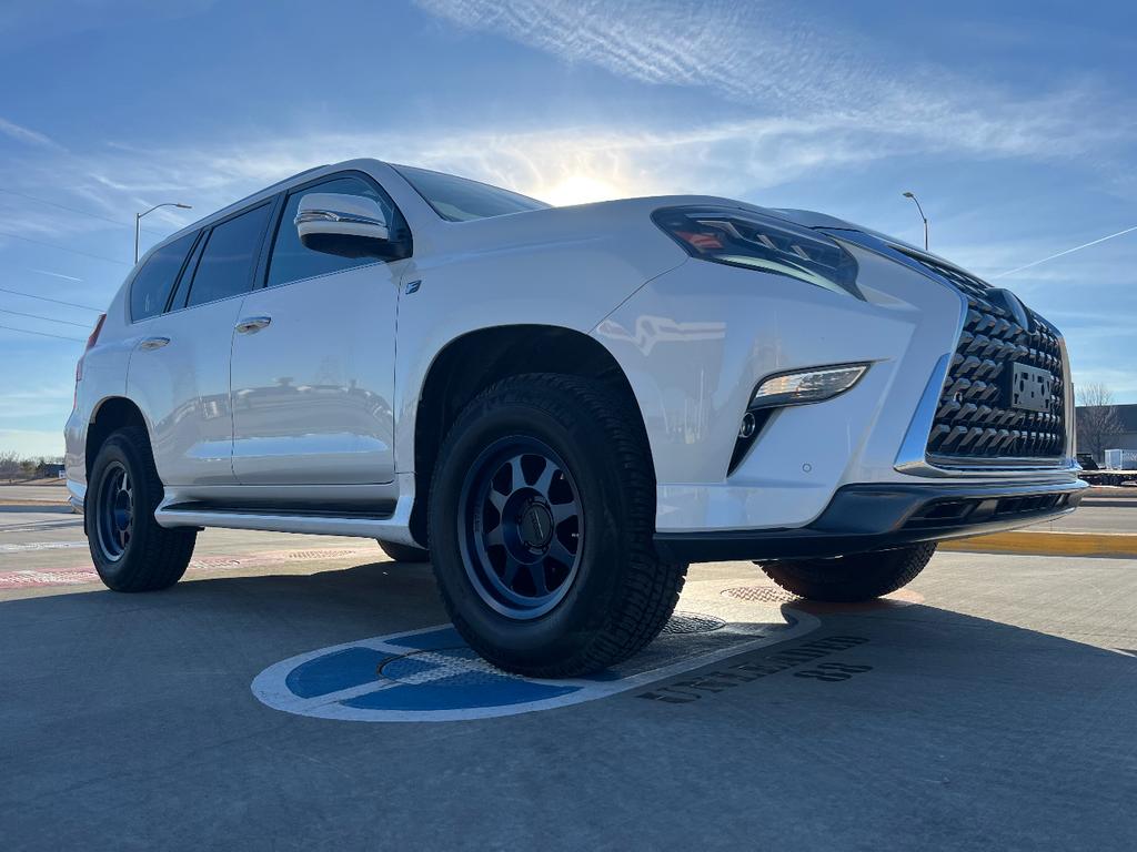 Lexus GX 2022