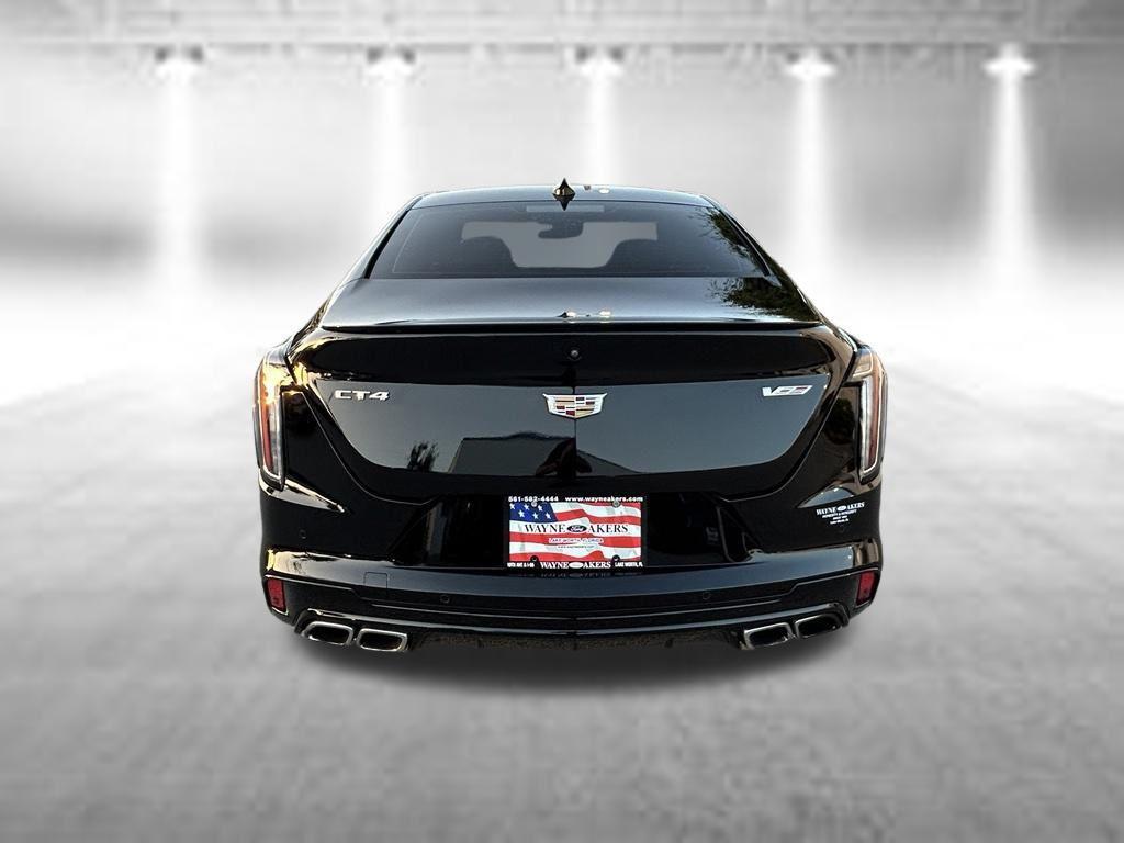 Cadillac CT4-V 2023
