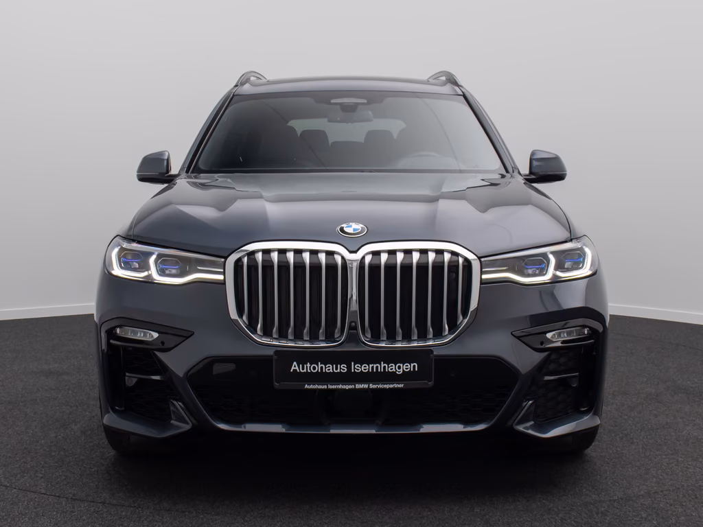 BMW X7 2022