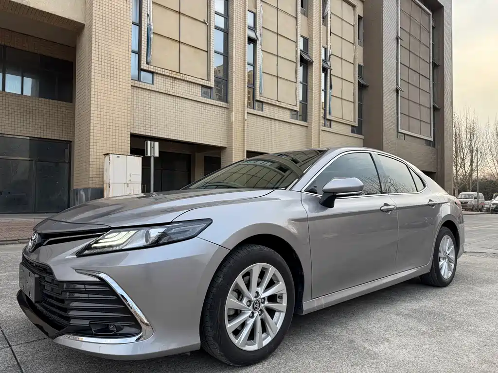 Toyota Camry 2024