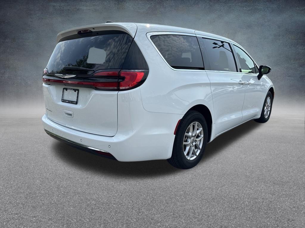 Chrysler Pacifica 2024