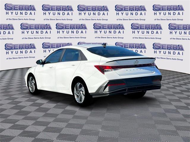 Hyundai Elantra 2025