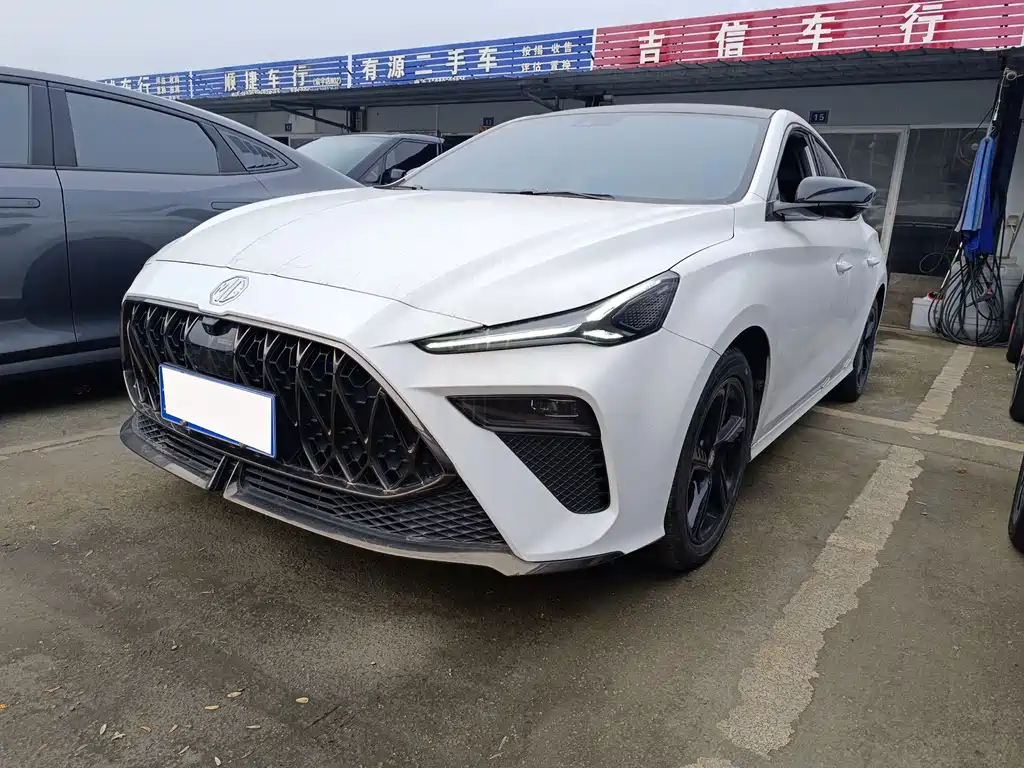 MG MG5 2022