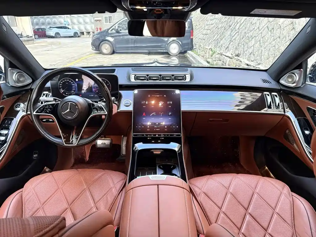Mercedes-Benz Maybach S-Класс 2024