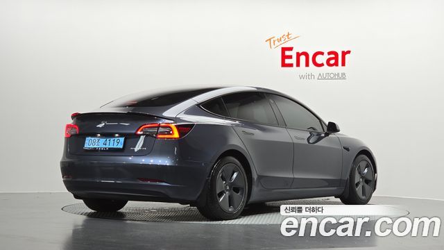 Tesla Model 3 2022