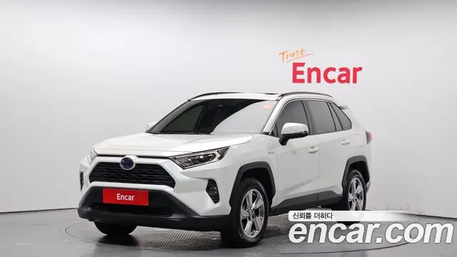 Toyota RAV4 2021
