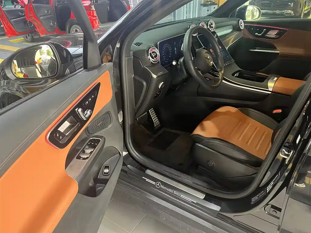 Mercedes-Benz GLC Coupe 2025