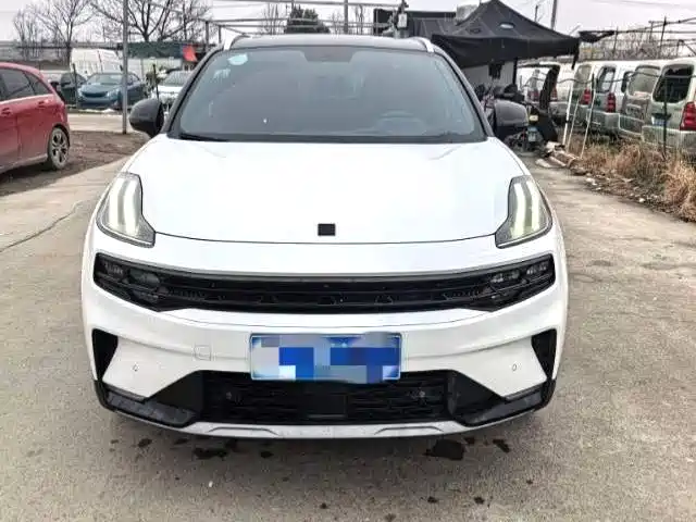 Lynk & Co 06 2021