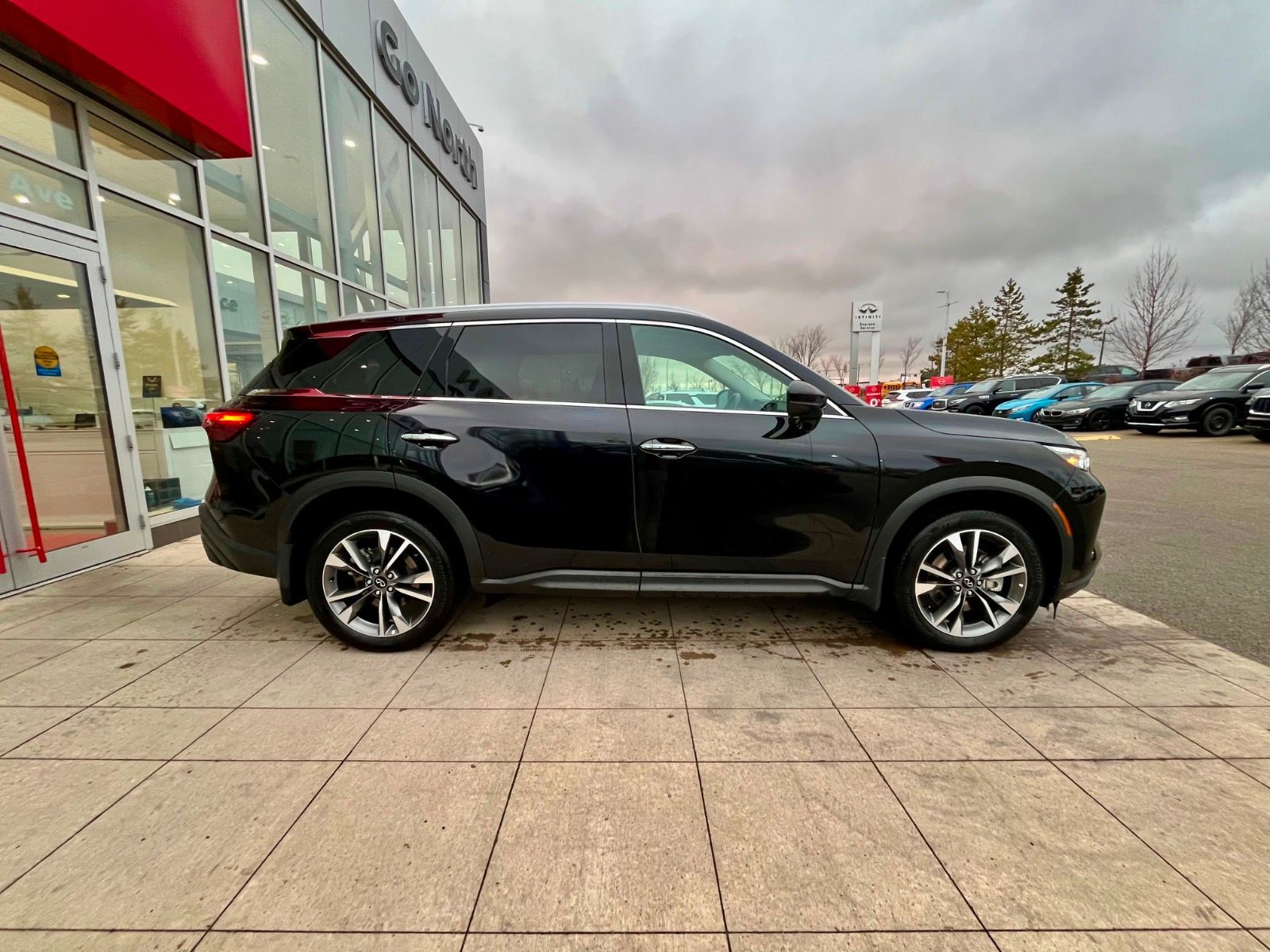Infiniti QX60 2025