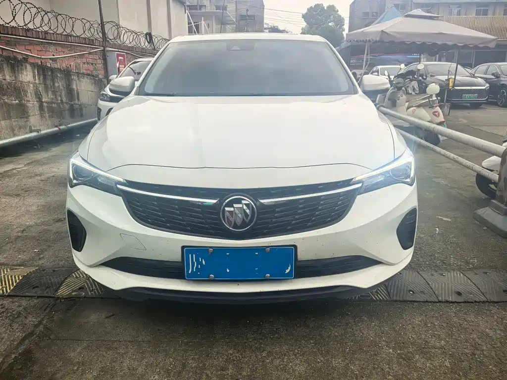 Buick Verano 2024