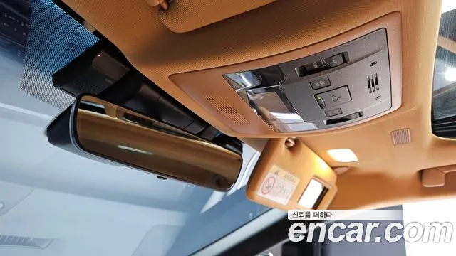 Lexus ES 2024