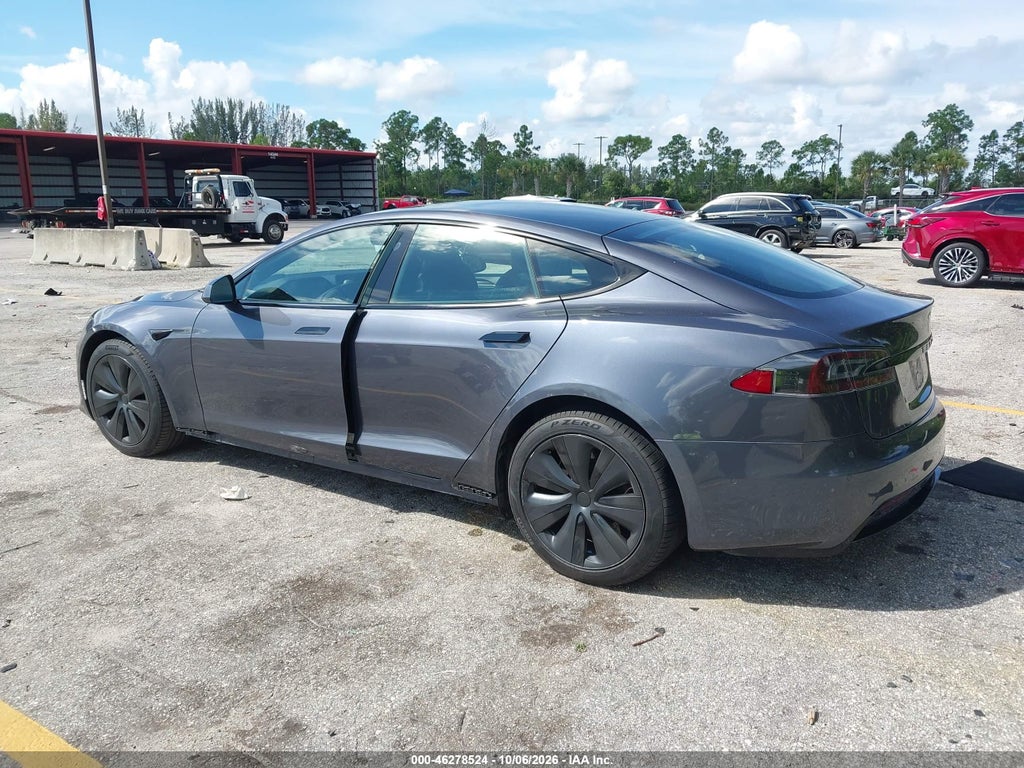 Tesla Model S 2021