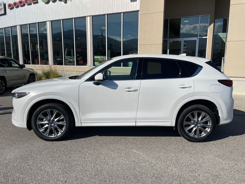 Mazda CX-5 2025