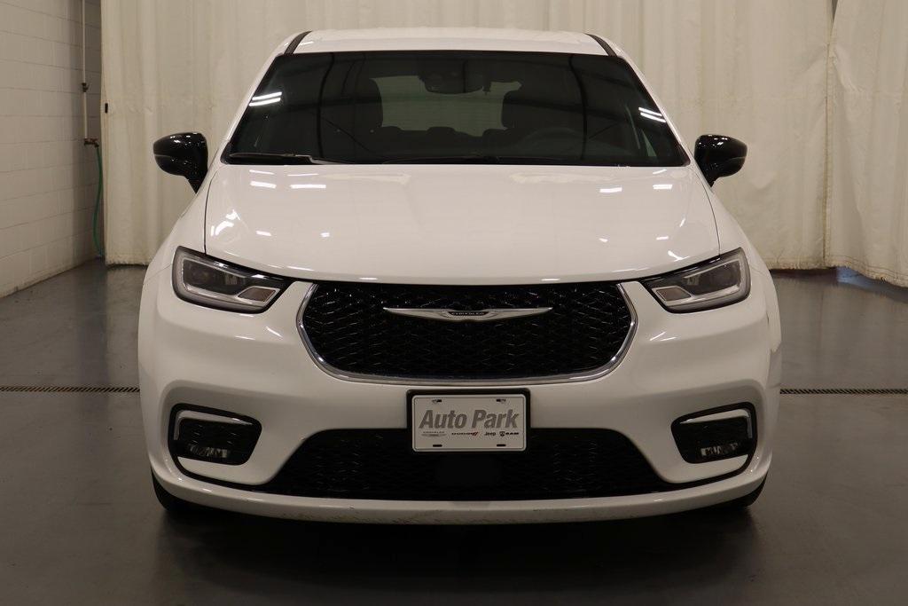 Chrysler Pacifica 2025