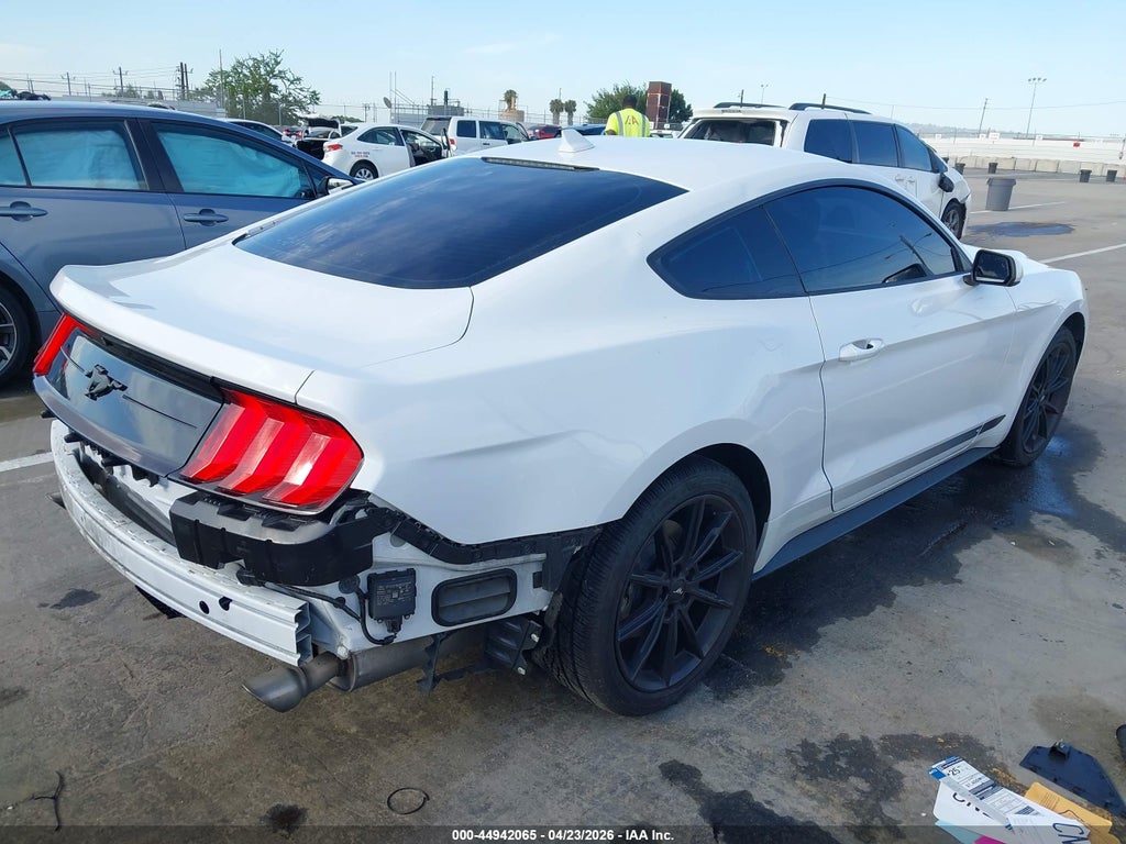 Ford Mustang 2022