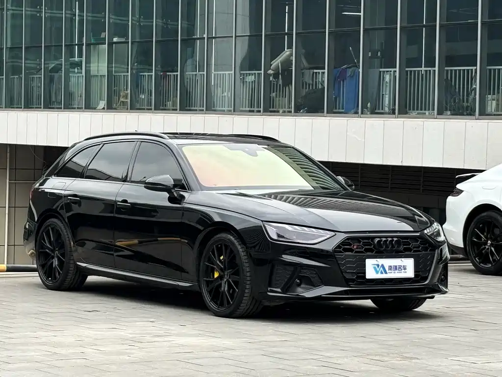 Audi S4 2024