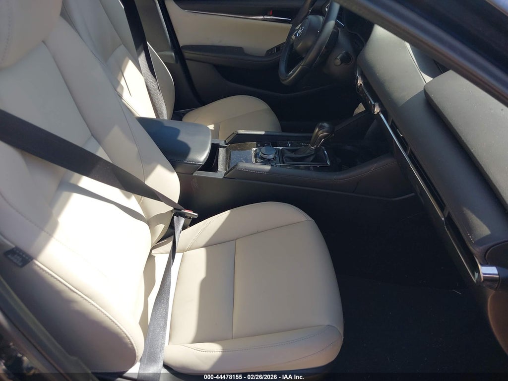 Mazda 3 2022