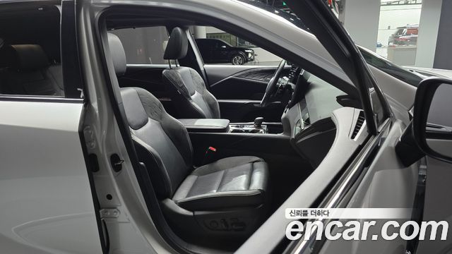 Lexus RX 2025
