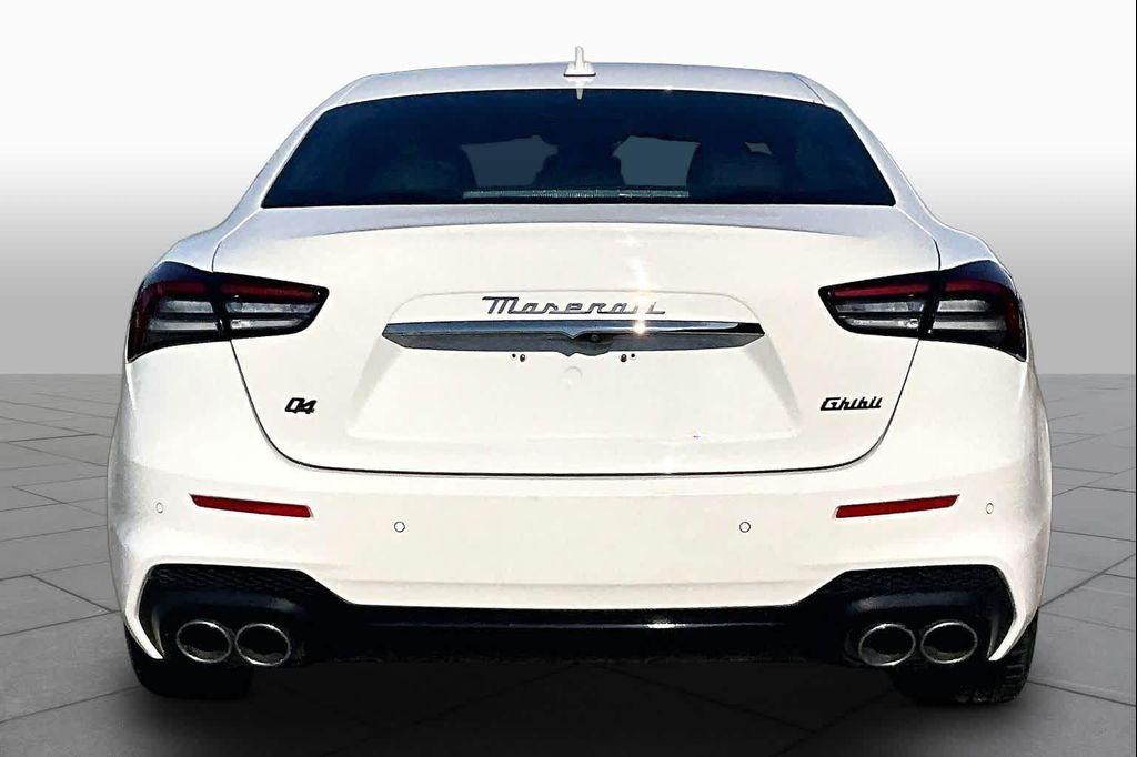 Maserati Ghibli 2024