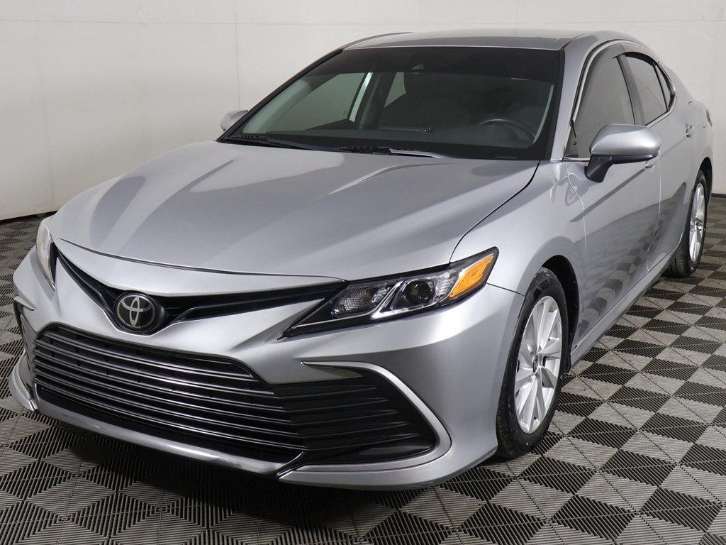 Toyota Camry 2023
