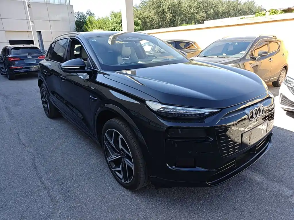 Audi e-tron 2026