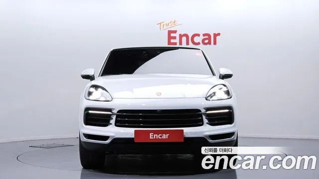Porsche Cayenne 2021