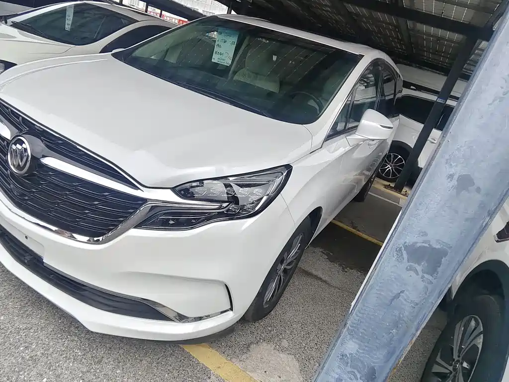 Buick GL8 2022