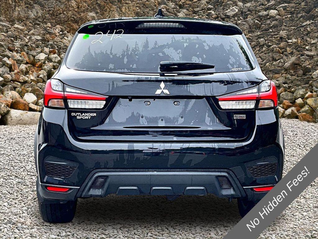 Mitsubishi Outlander Sport 2024