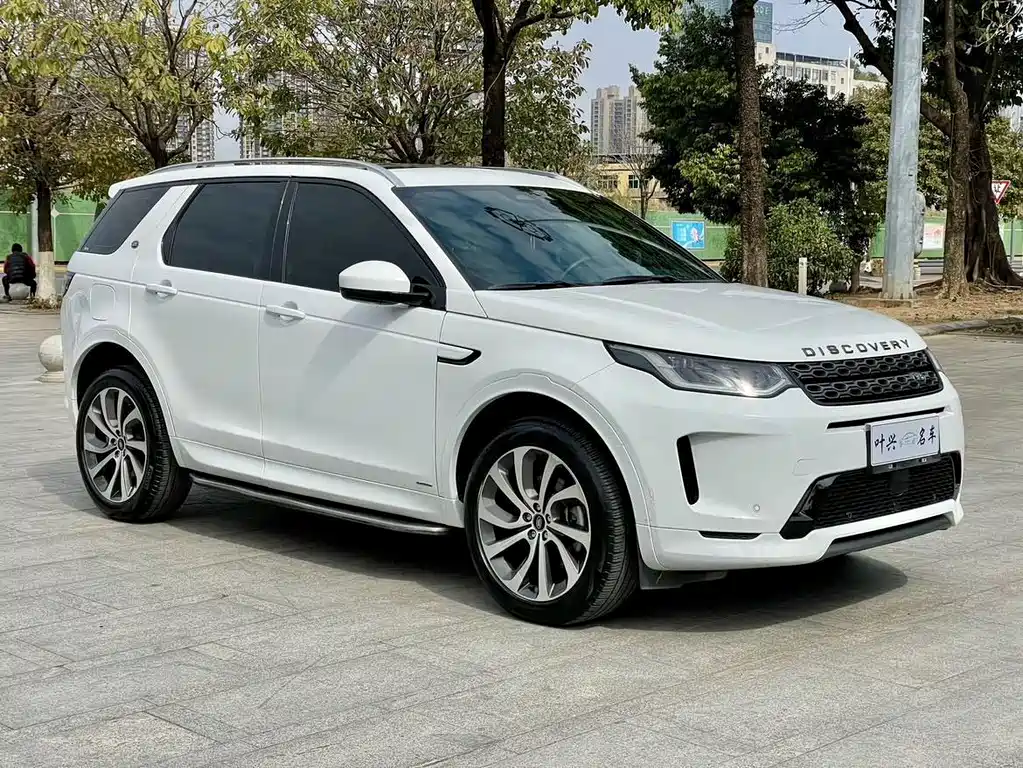 Land Rover Discovery Sport 2021