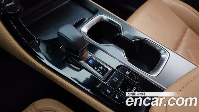 Lexus NX 2023