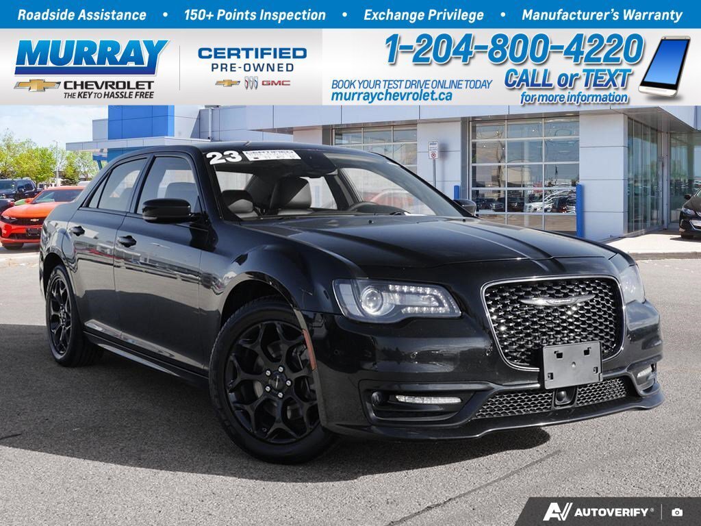 Chrysler 300 2023