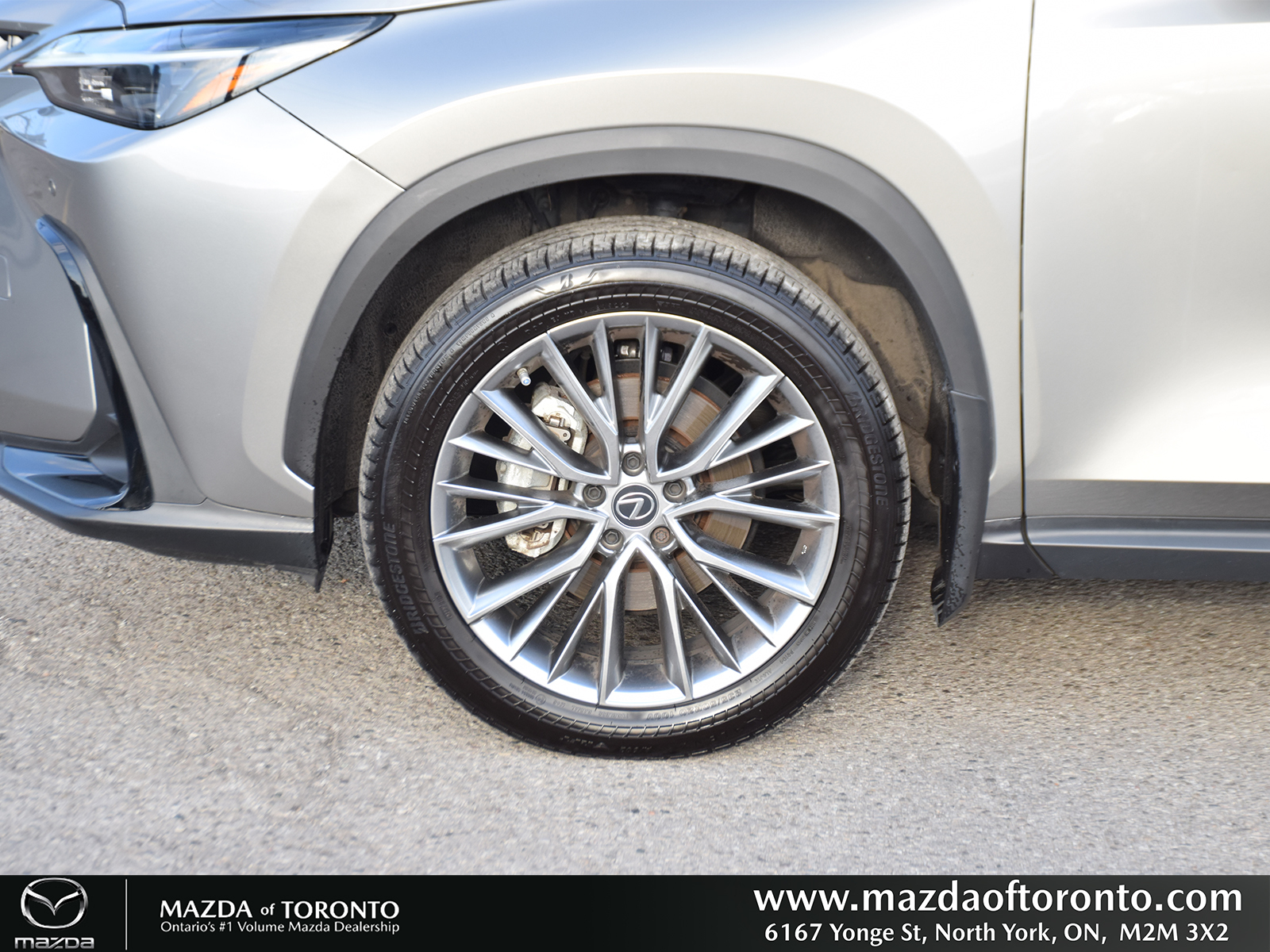 Lexus NX 2023