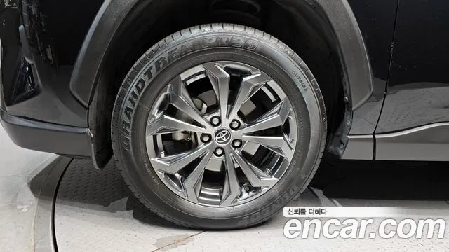 Toyota RAV4 2023