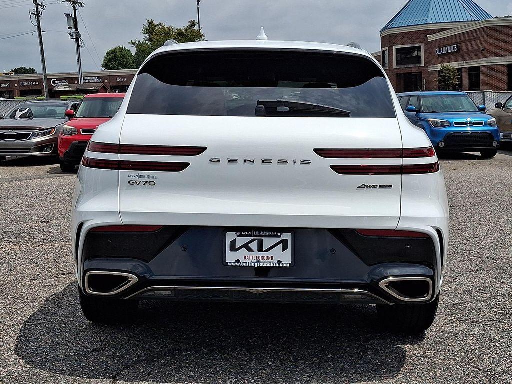 Genesis GV70 2026