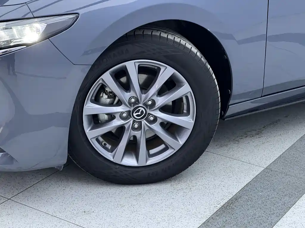 Mazda 3 2023