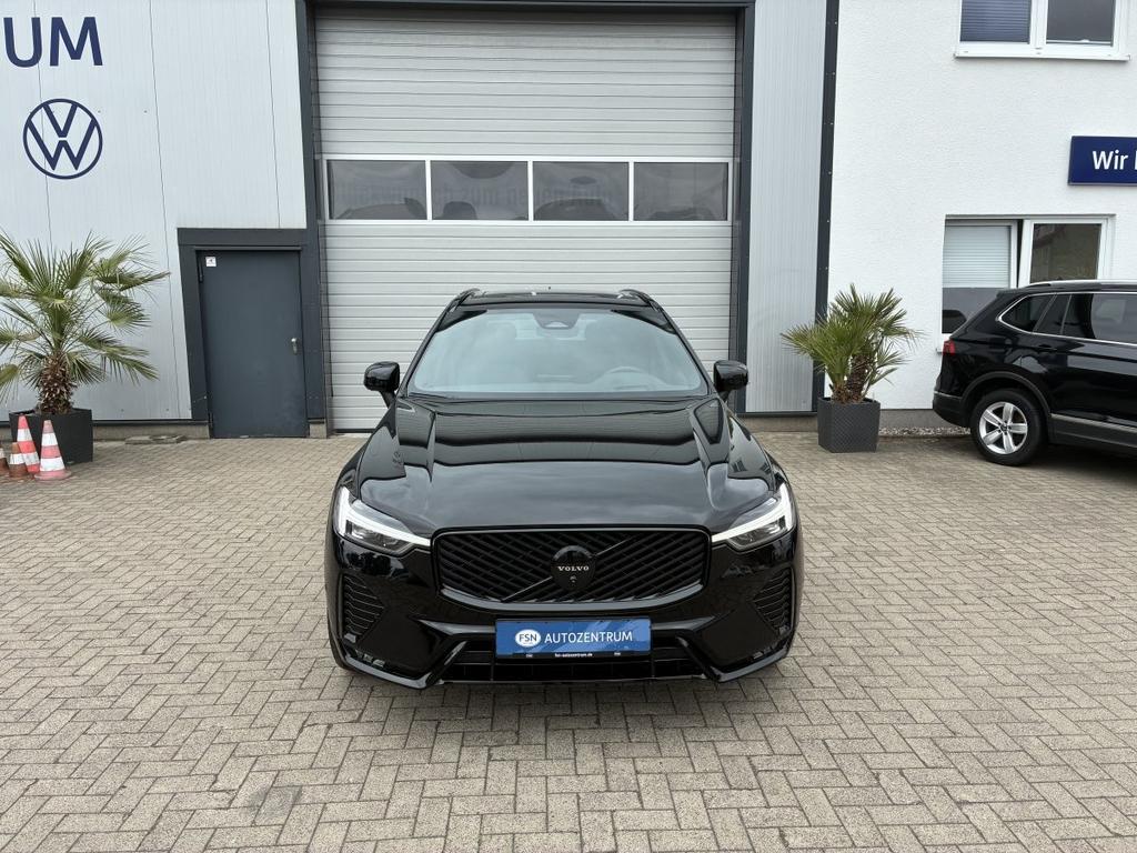 Volvo XC60 2025