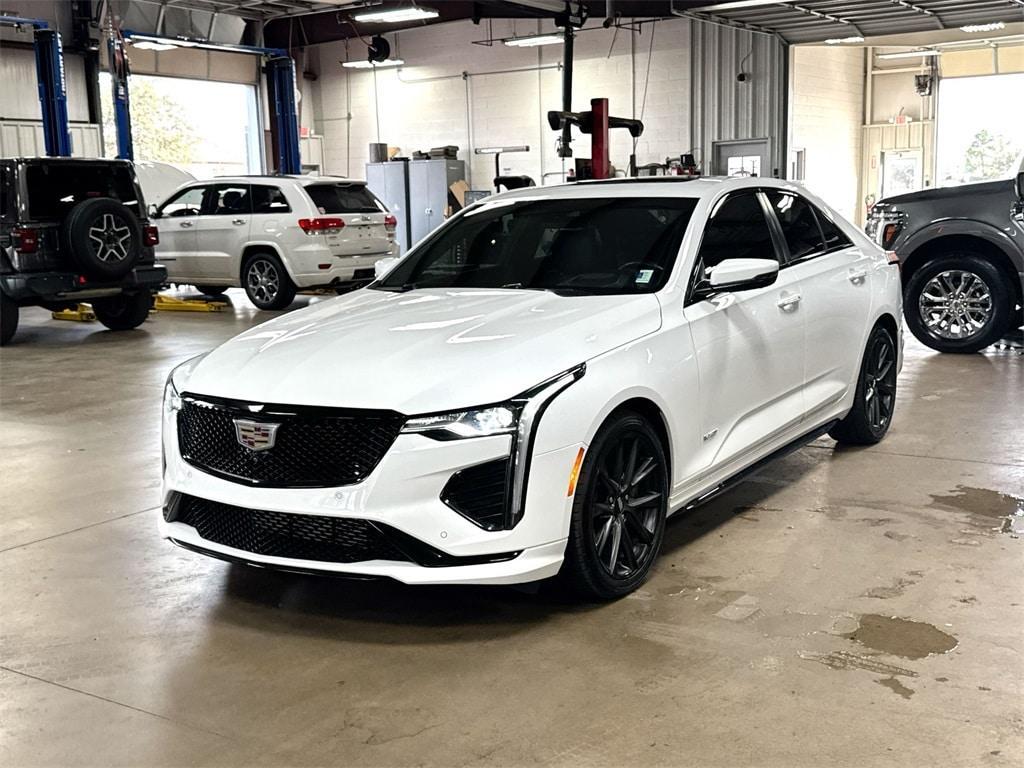 Cadillac CT4 2021