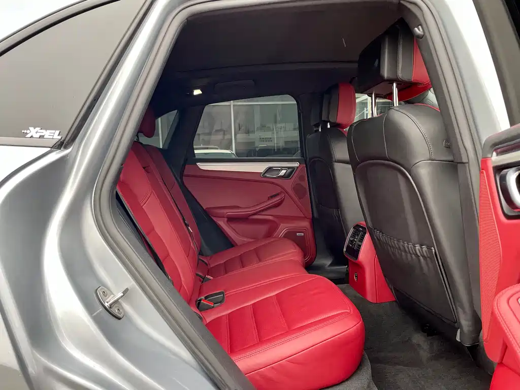 Porsche Macan 2022