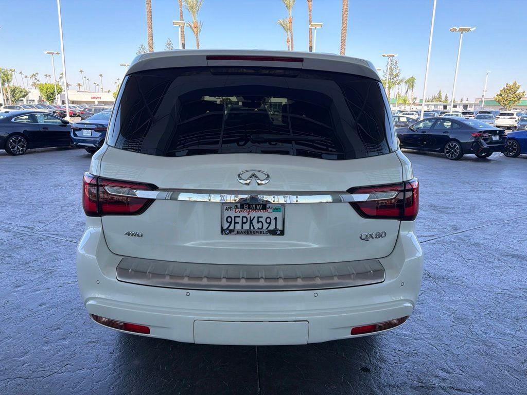 Infiniti QX80 2023