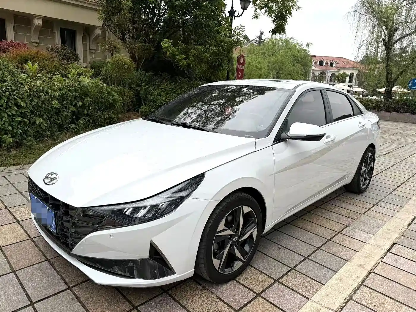 Hyundai Elantra 2021