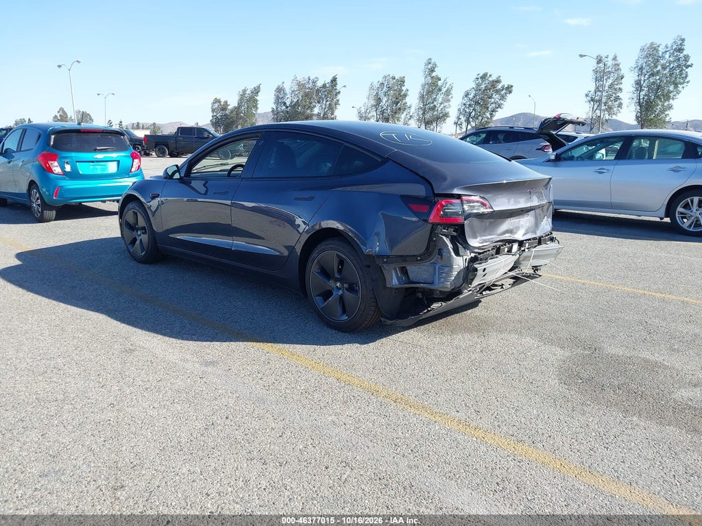 Tesla Model 3 2023