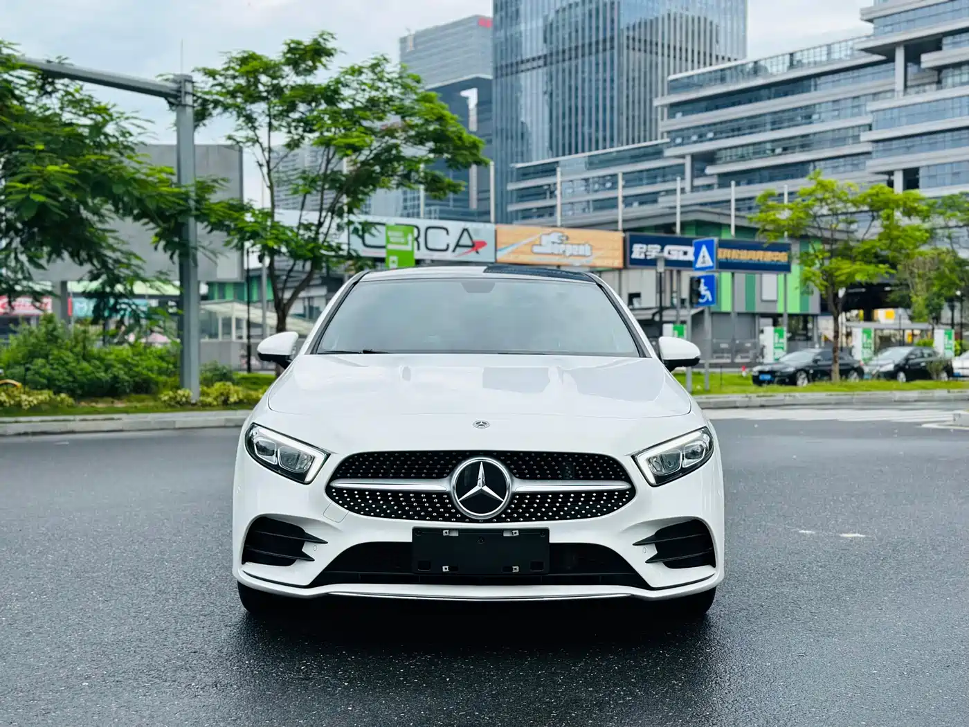 Mercedes-Benz A-Класс 2021