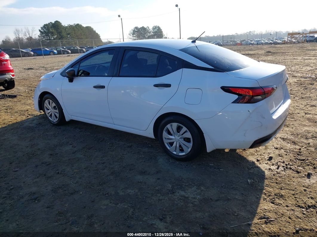 Nissan Versa 2021