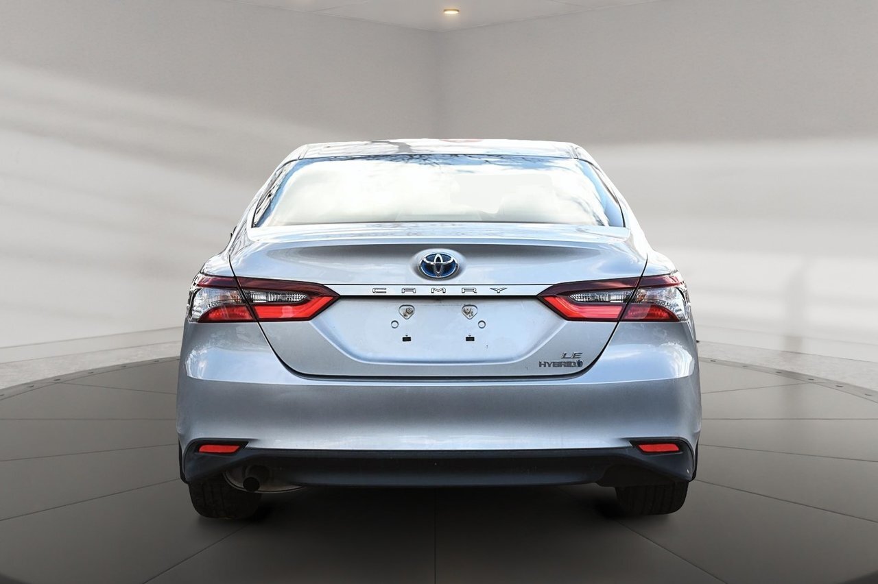 Toyota Camry 2022
