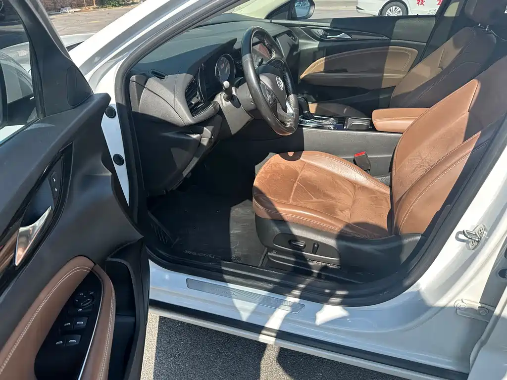Buick Regal 2020