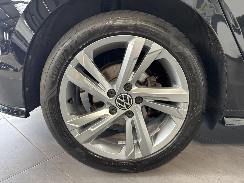 Volkswagen Golf 2023